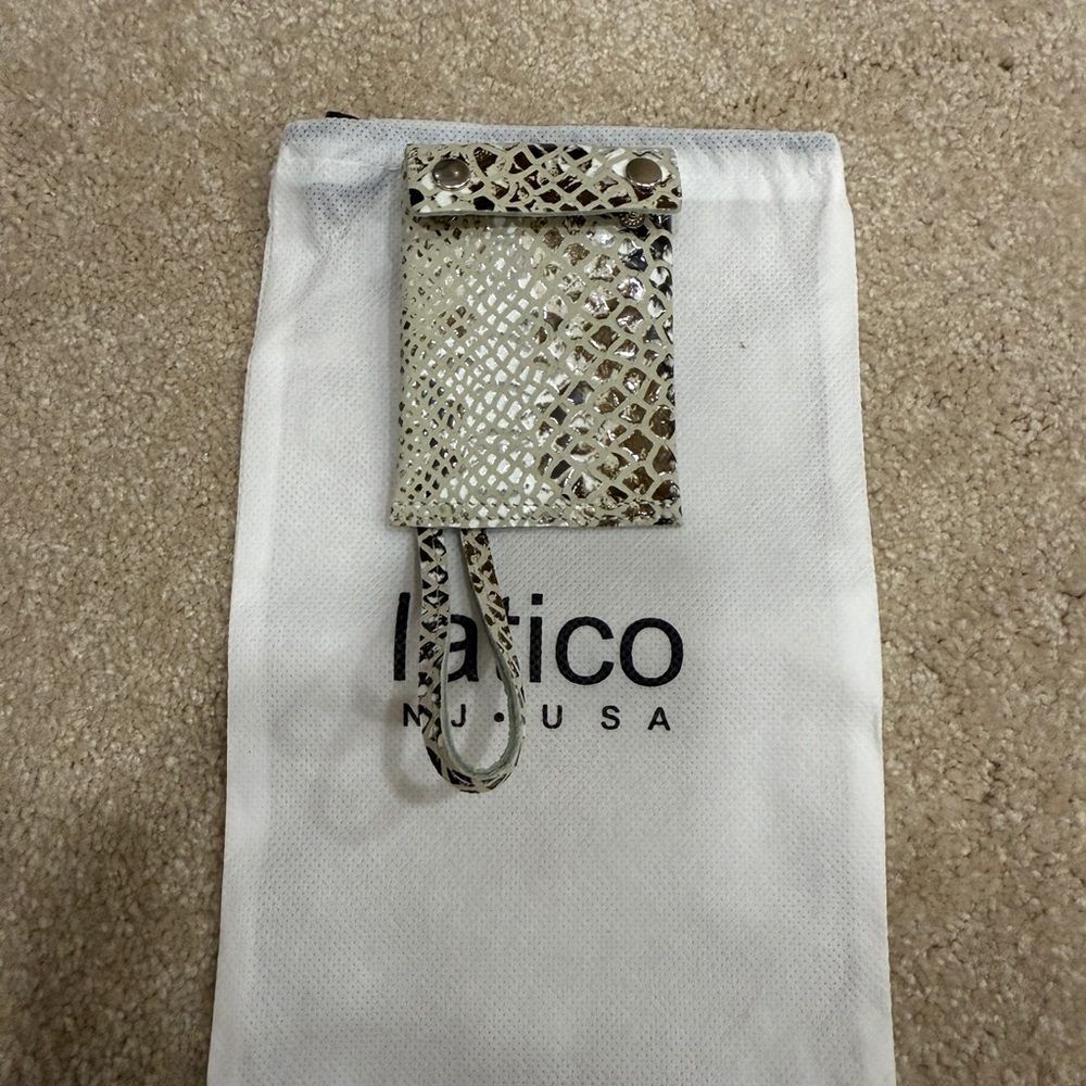New Latico Leather Cardholder Charm in Cobra - Picture 3 of 3